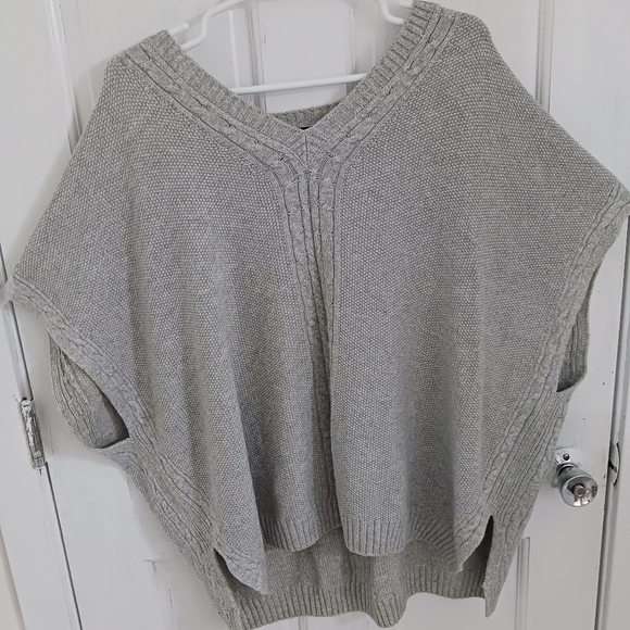 Talbots Tops - Talbots Sleeveless Pullover Sweater